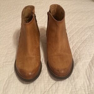 Circle G by Corral Ladies Tan/brown Side Fringe Bootie Q0035